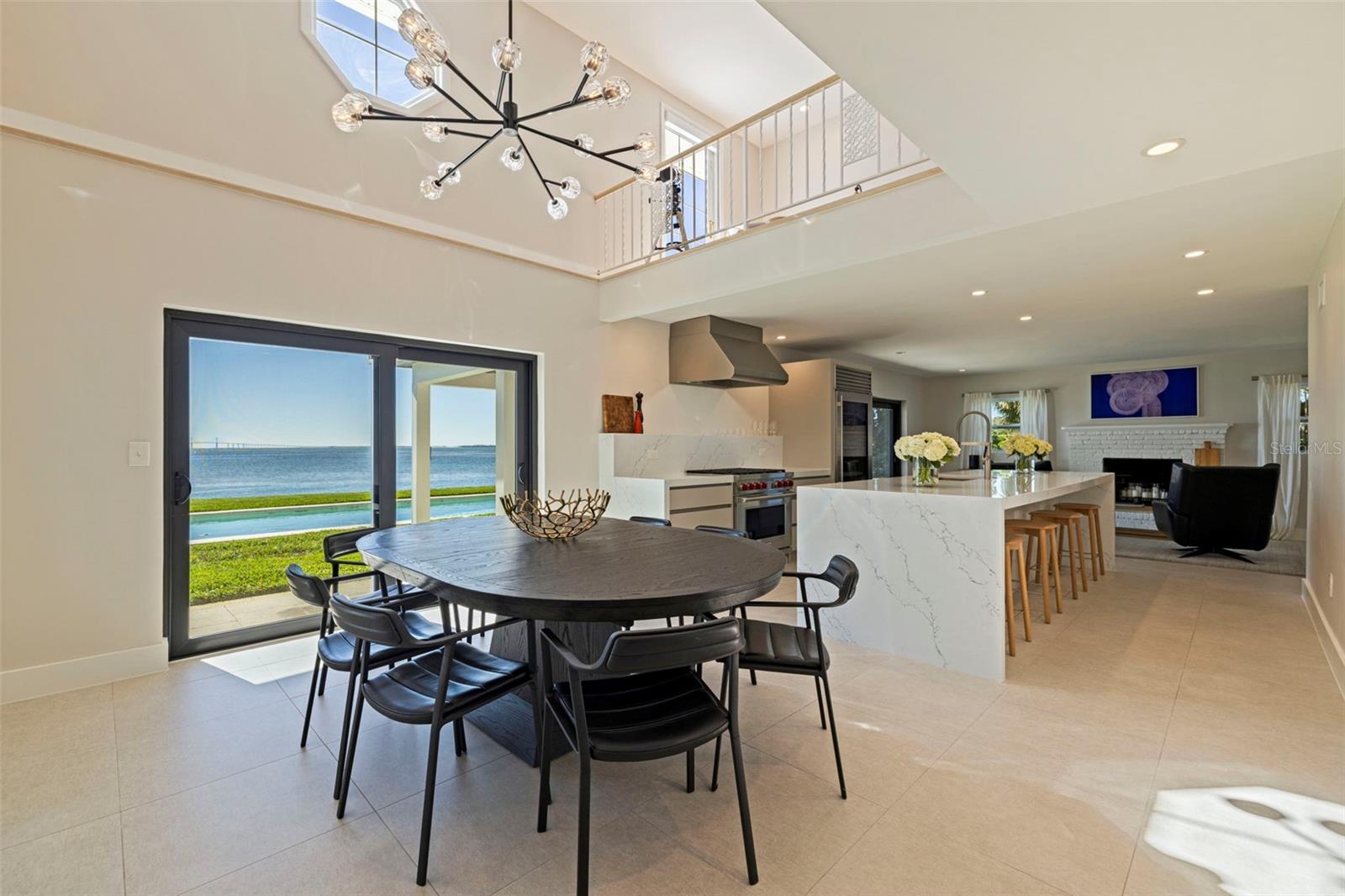 TB8468622 Property Photo