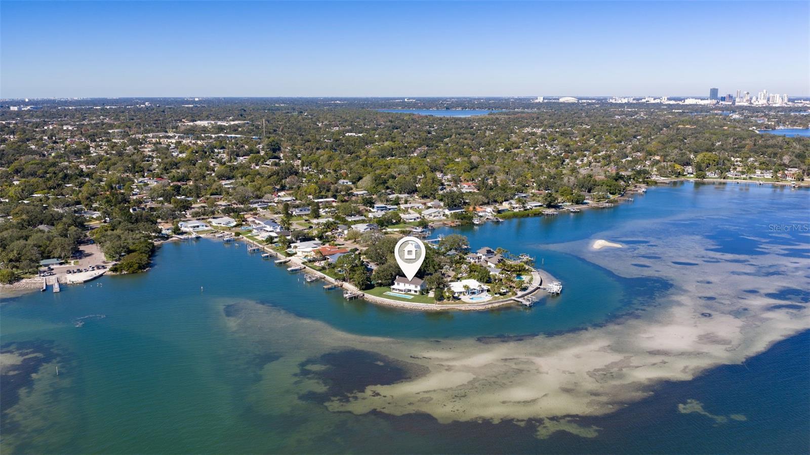 TB8468622 Property Photo