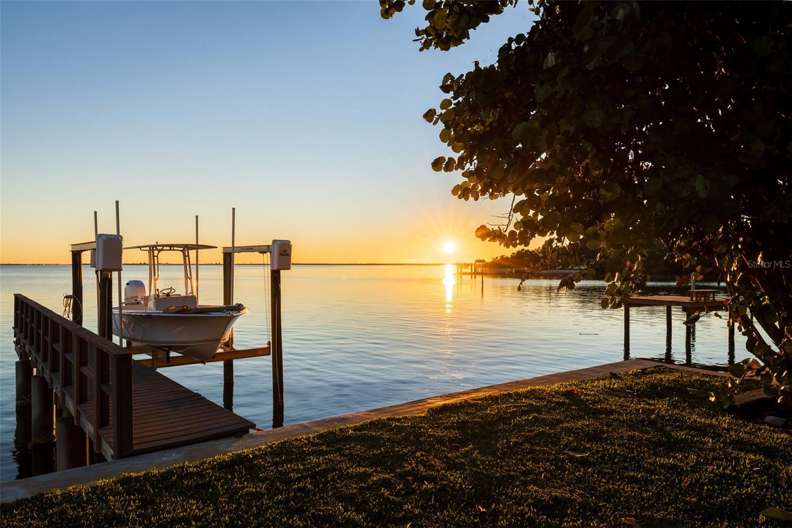 TB8468622 Property Photo