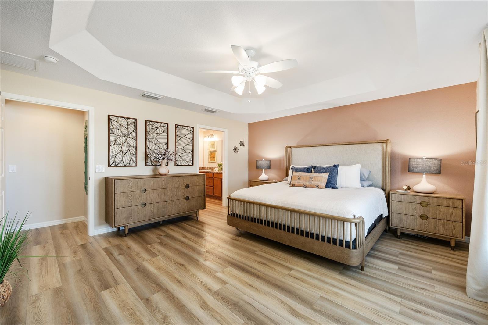 2344 BACHMAN PATH, THE VILLAGES, FL, 32162