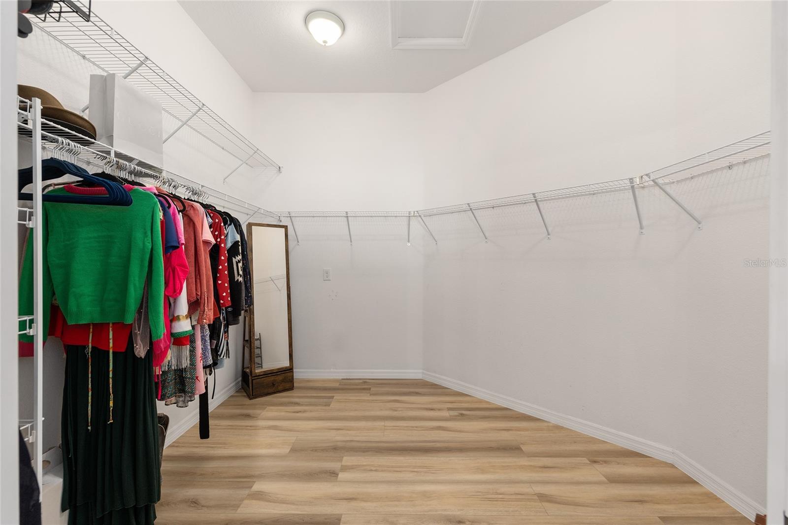 2344 BACHMAN PATH, THE VILLAGES, FL, 32162