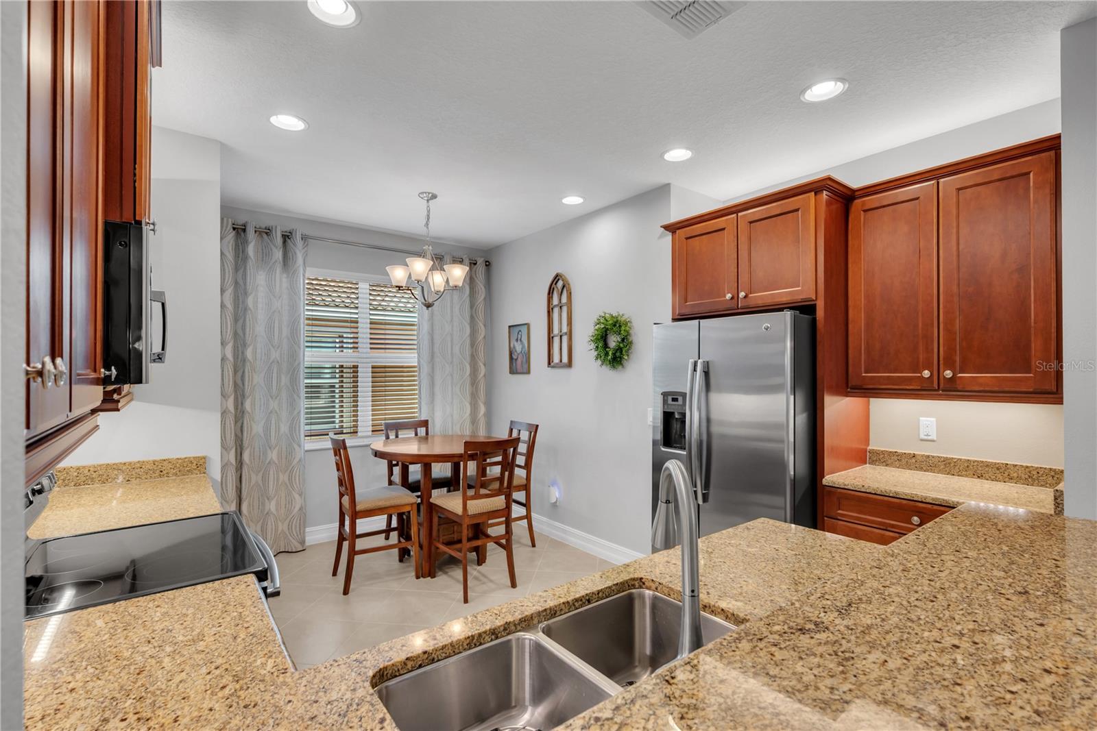 15814 AURORA LAKE CIR, WIMAUMA, FL, 33598