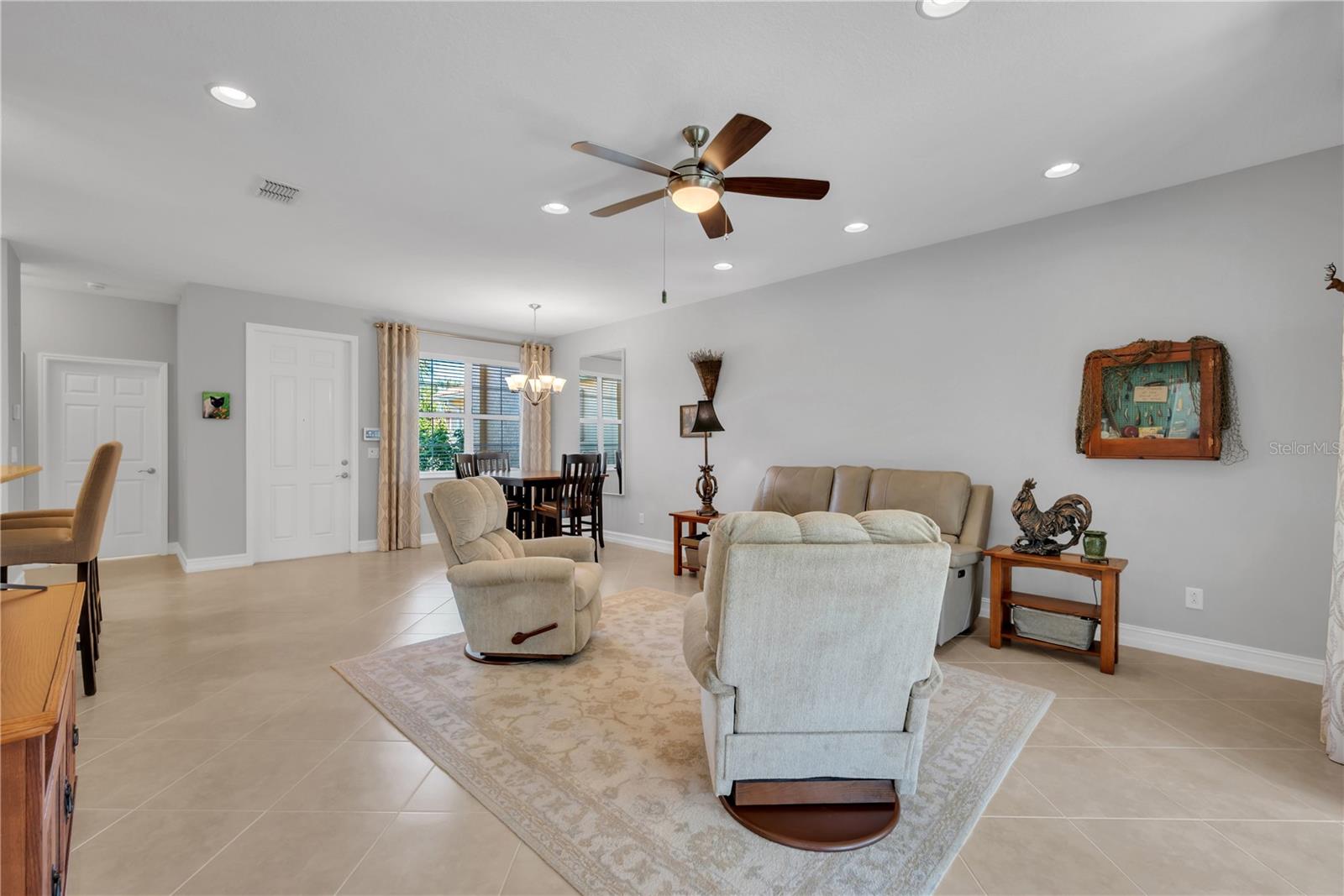 15814 AURORA LAKE CIR, WIMAUMA, FL, 33598