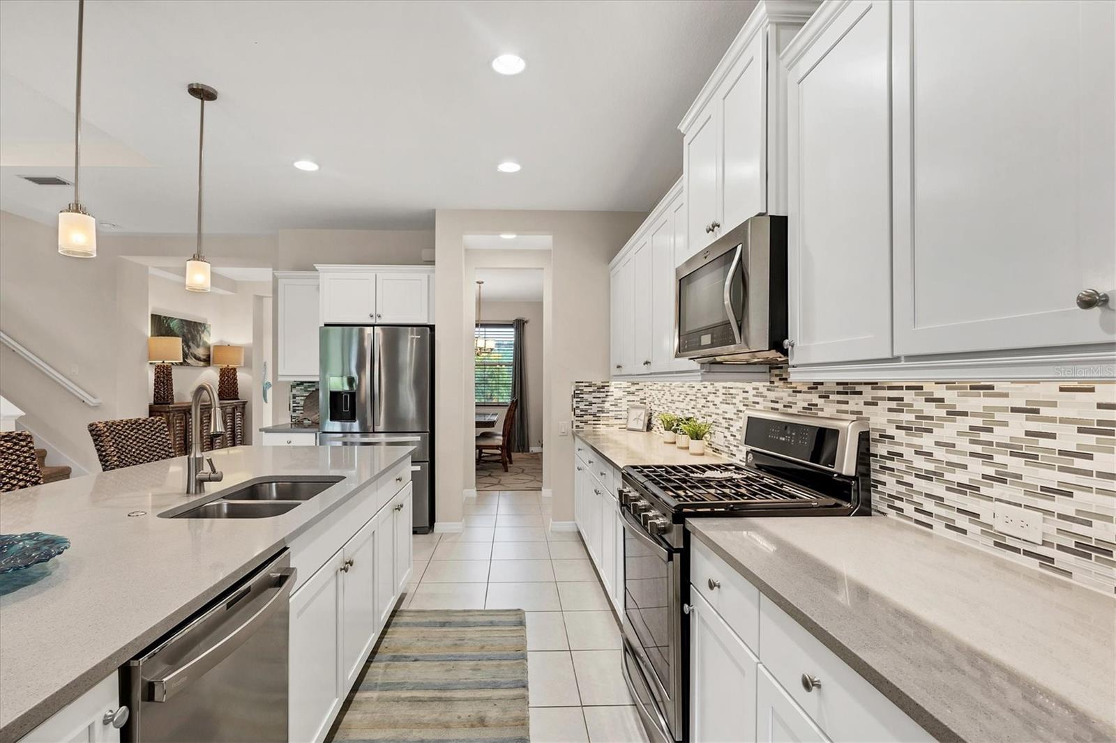 1038 BUTTERCUP GLN, BRADENTON, FL, 34212