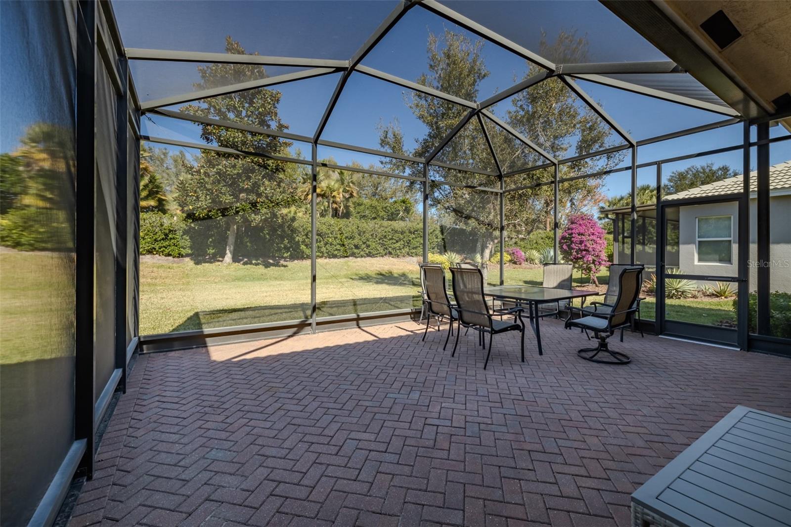 4966 SAPPHIRE SOUND DR, WIMAUMA, FL, 33598