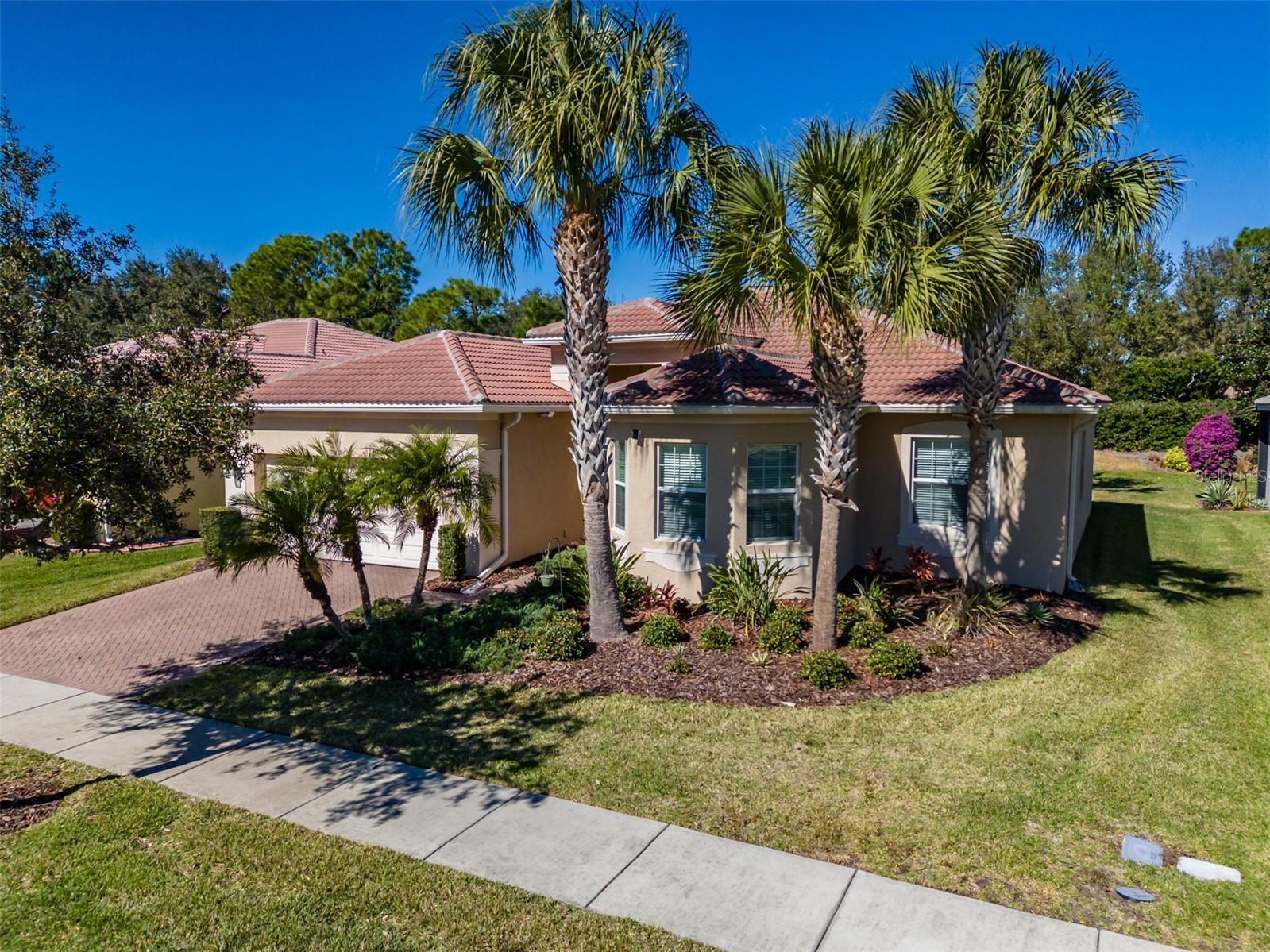 4966 SAPPHIRE SOUND DR, WIMAUMA, FL, 33598