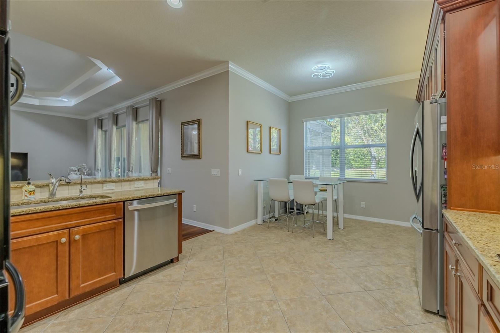 4966 SAPPHIRE SOUND DR, WIMAUMA, FL, 33598