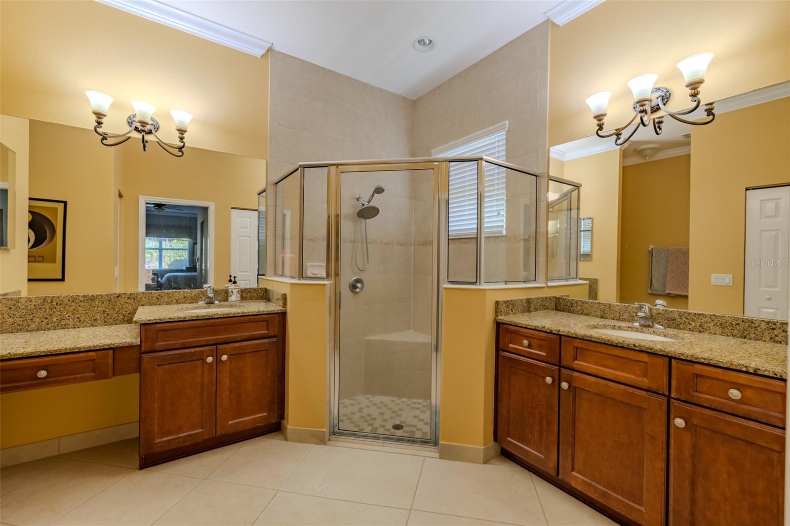 4966 SAPPHIRE SOUND DR, WIMAUMA, FL, 33598