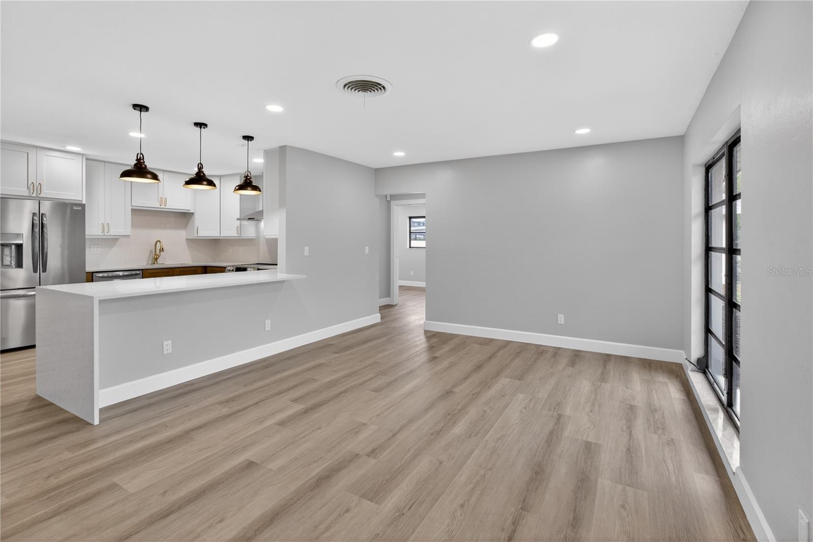 2554 68TH AVE S, ST PETERSBURG, FL, 33712