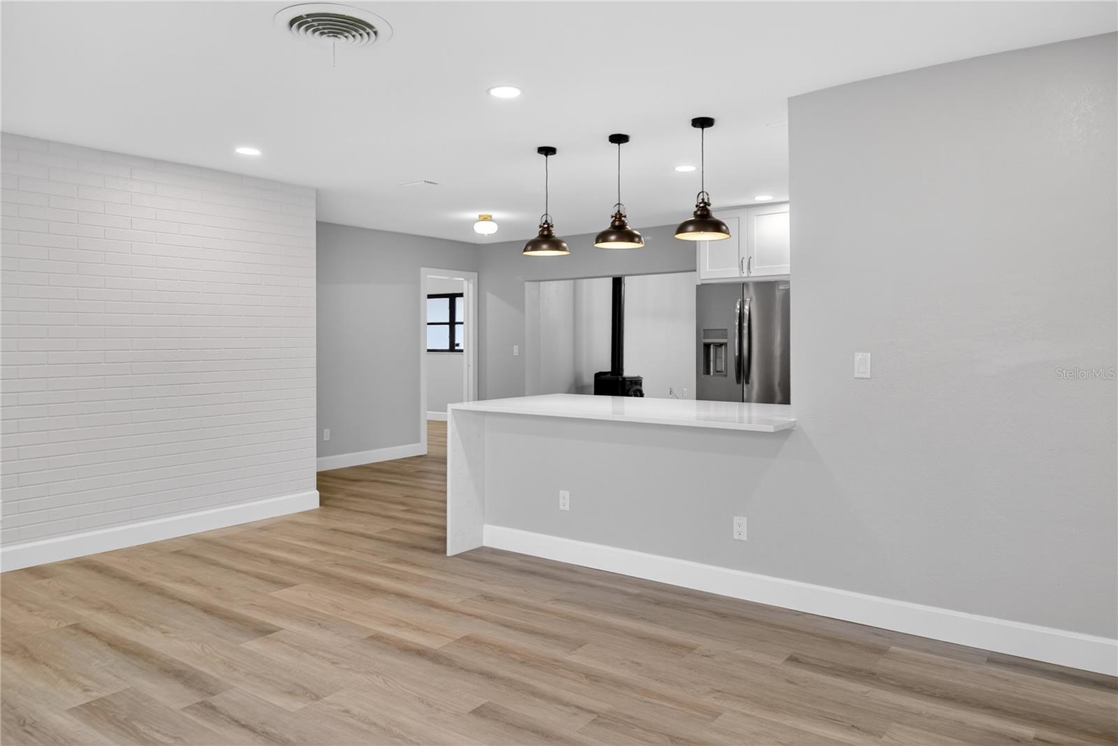 2554 68TH AVE S, ST PETERSBURG, FL, 33712