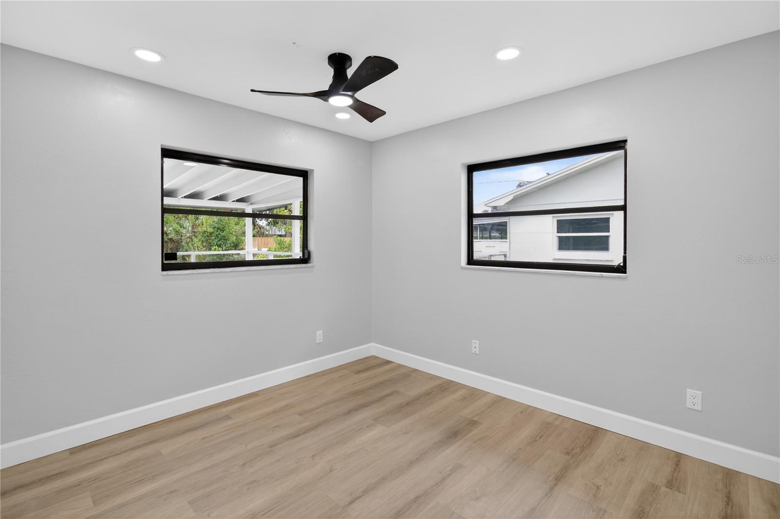 2554 68TH AVE S, ST PETERSBURG, FL, 33712