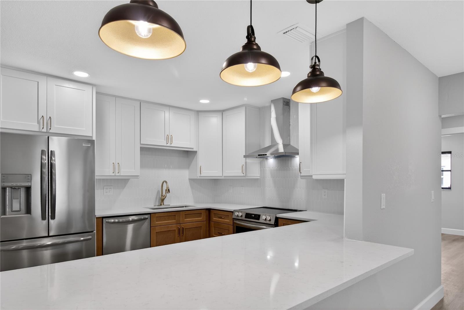 2554 68TH AVE S, ST PETERSBURG, FL, 33712