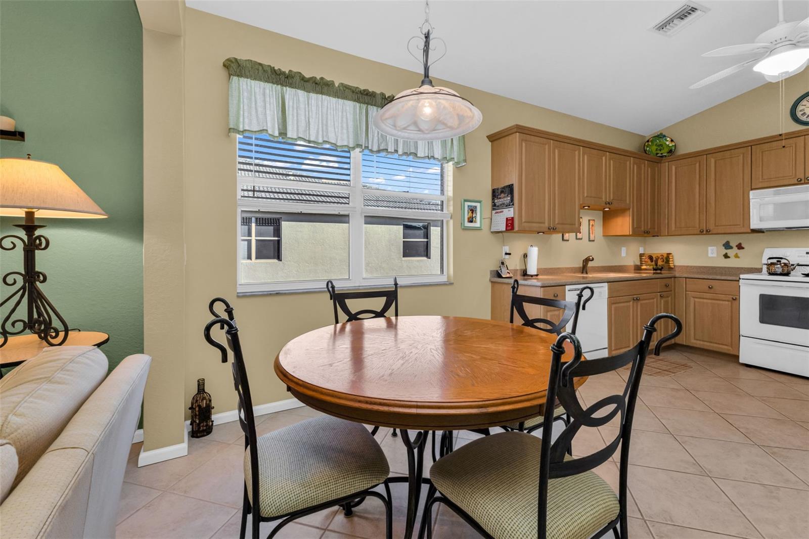 3353 GRAND VISTA CT #203, PORT CHARLOTTE, FL, 33953