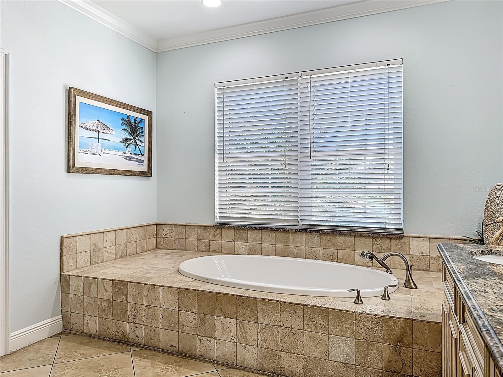 4805 2ND AVE, HOLMES BEACH, FL, 34217