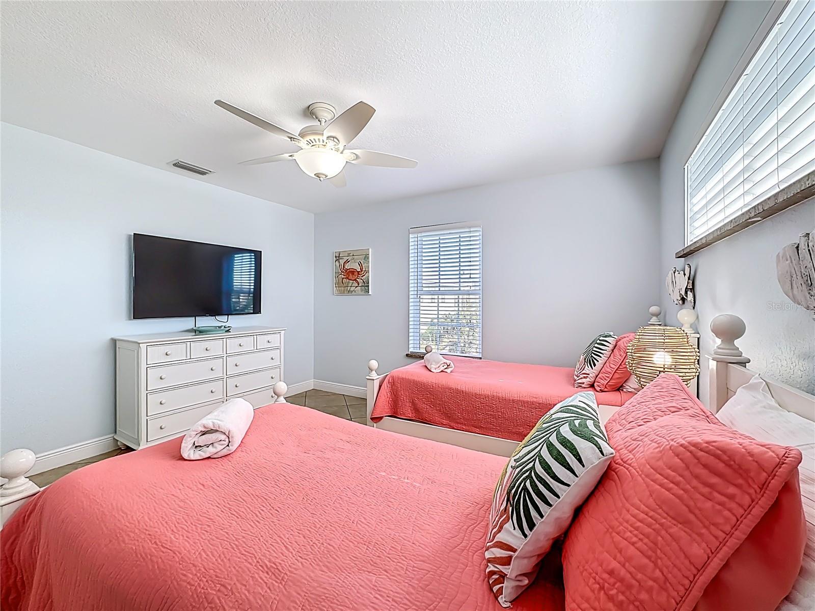 4805 2ND AVE, HOLMES BEACH, FL, 34217