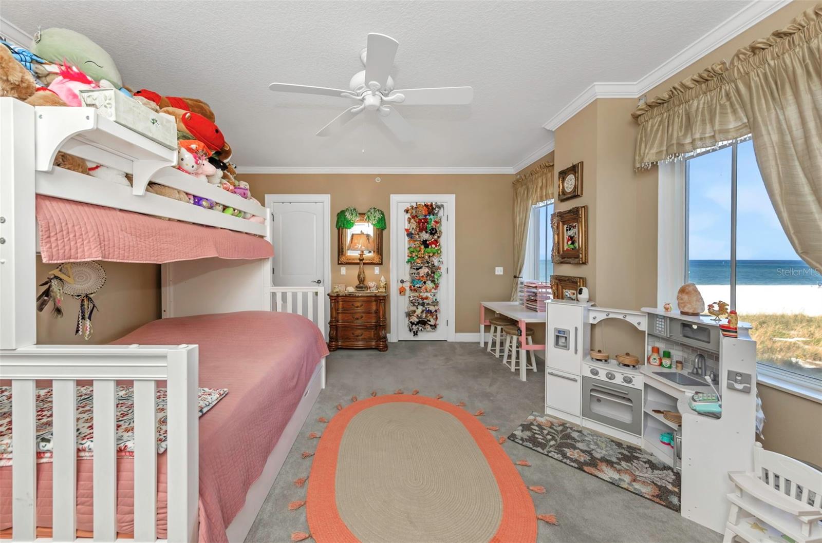 TB8468695 Property Photo