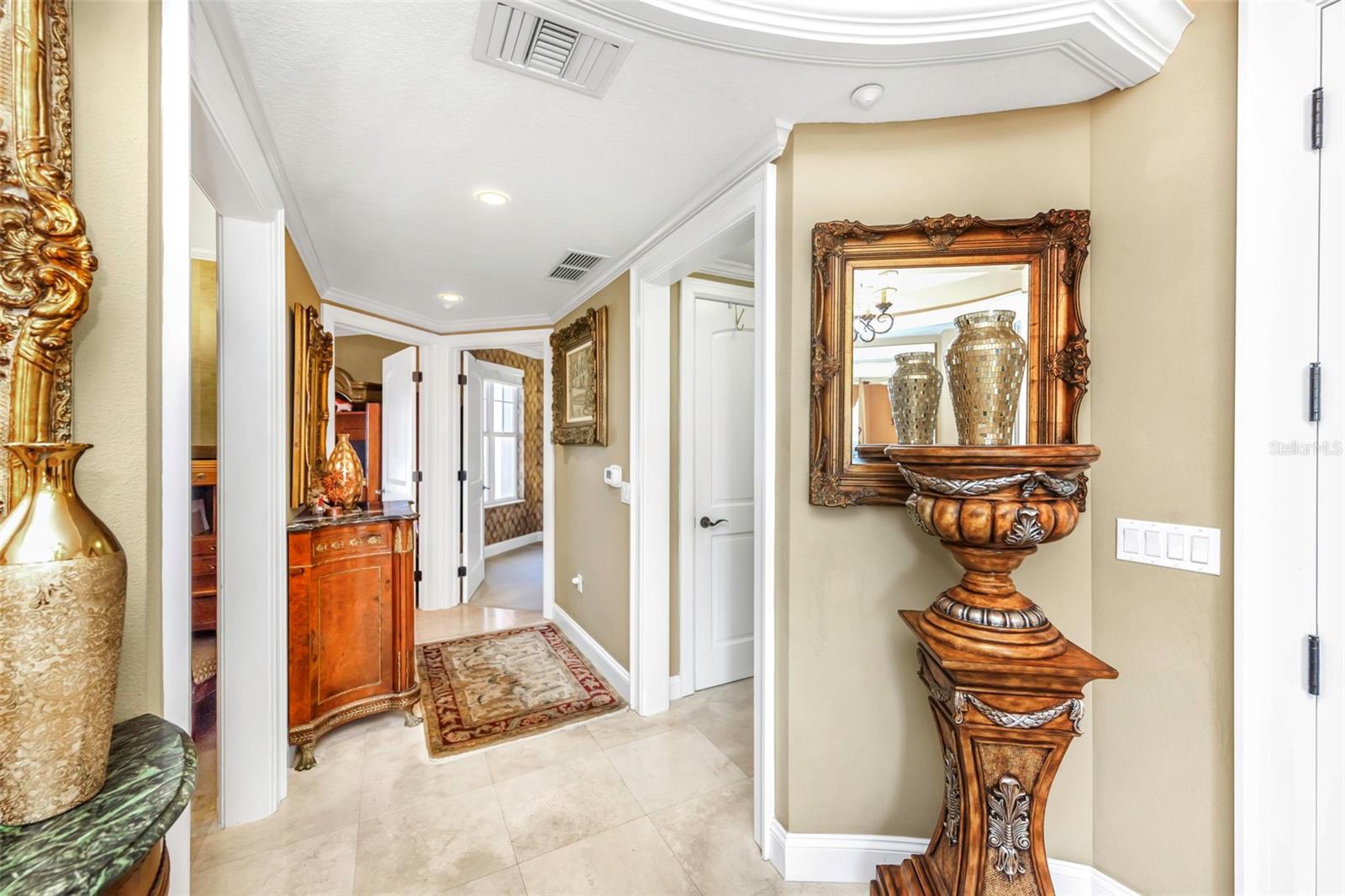 TB8468695 Property Photo