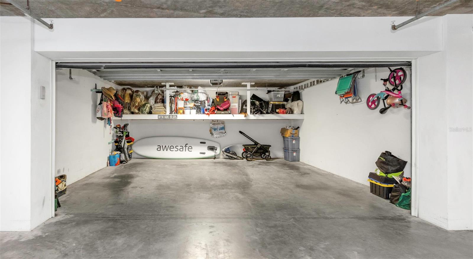 TB8468695 Property Photo