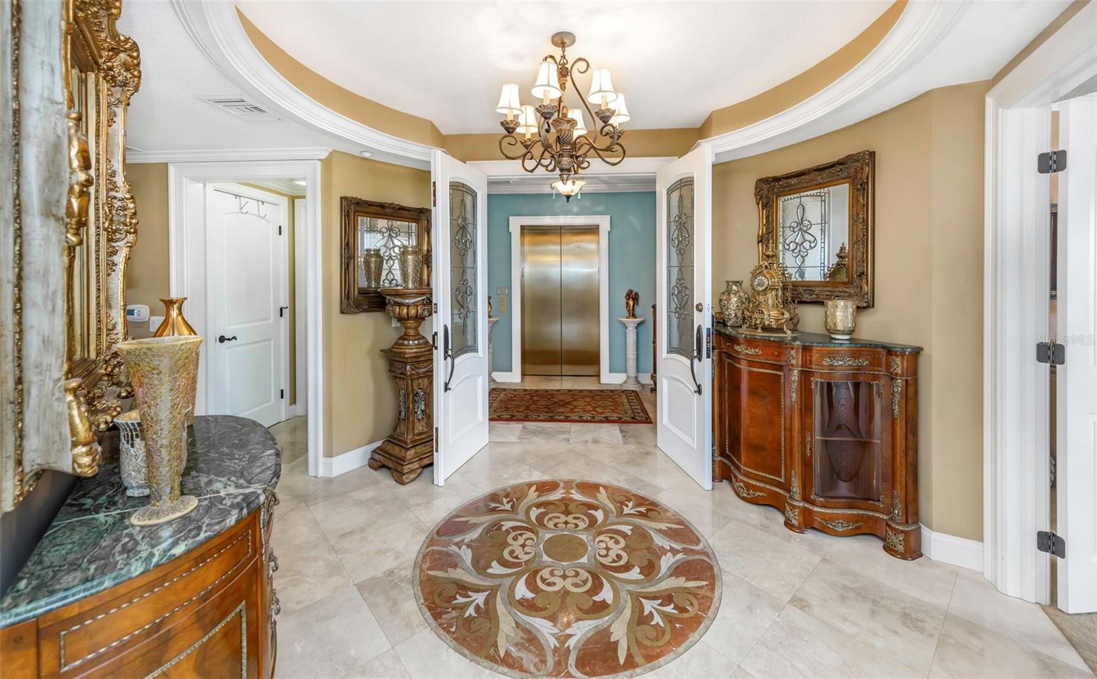 TB8468695 Property Photo