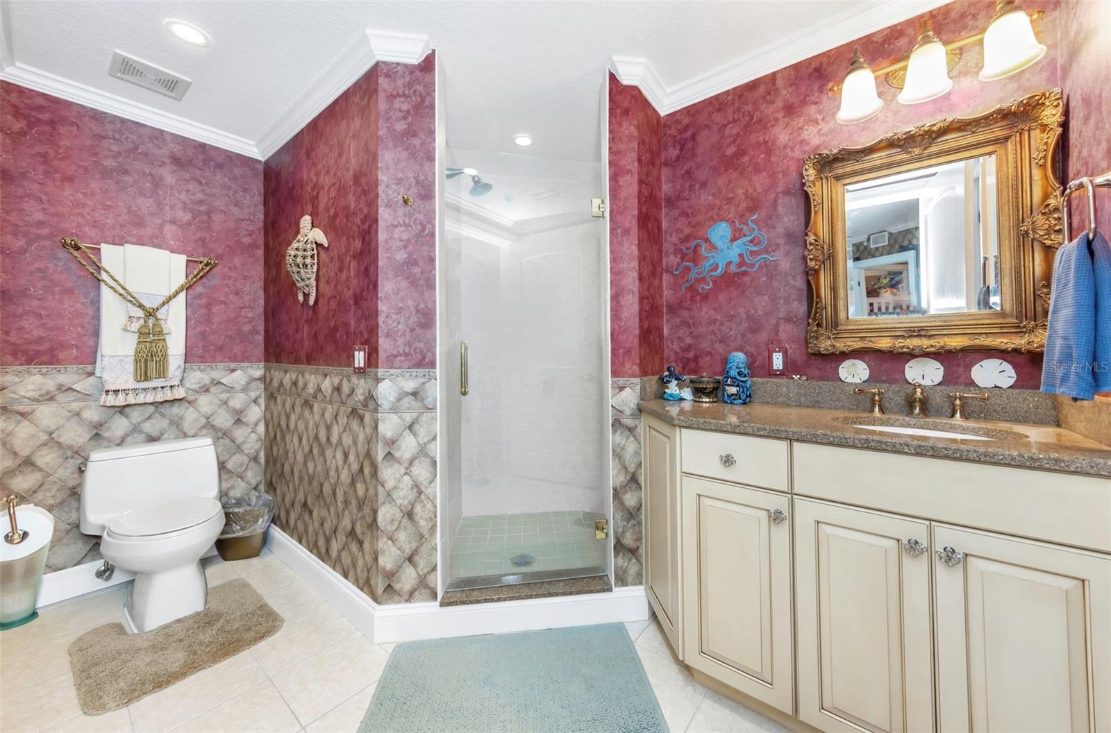 TB8468695 Property Photo