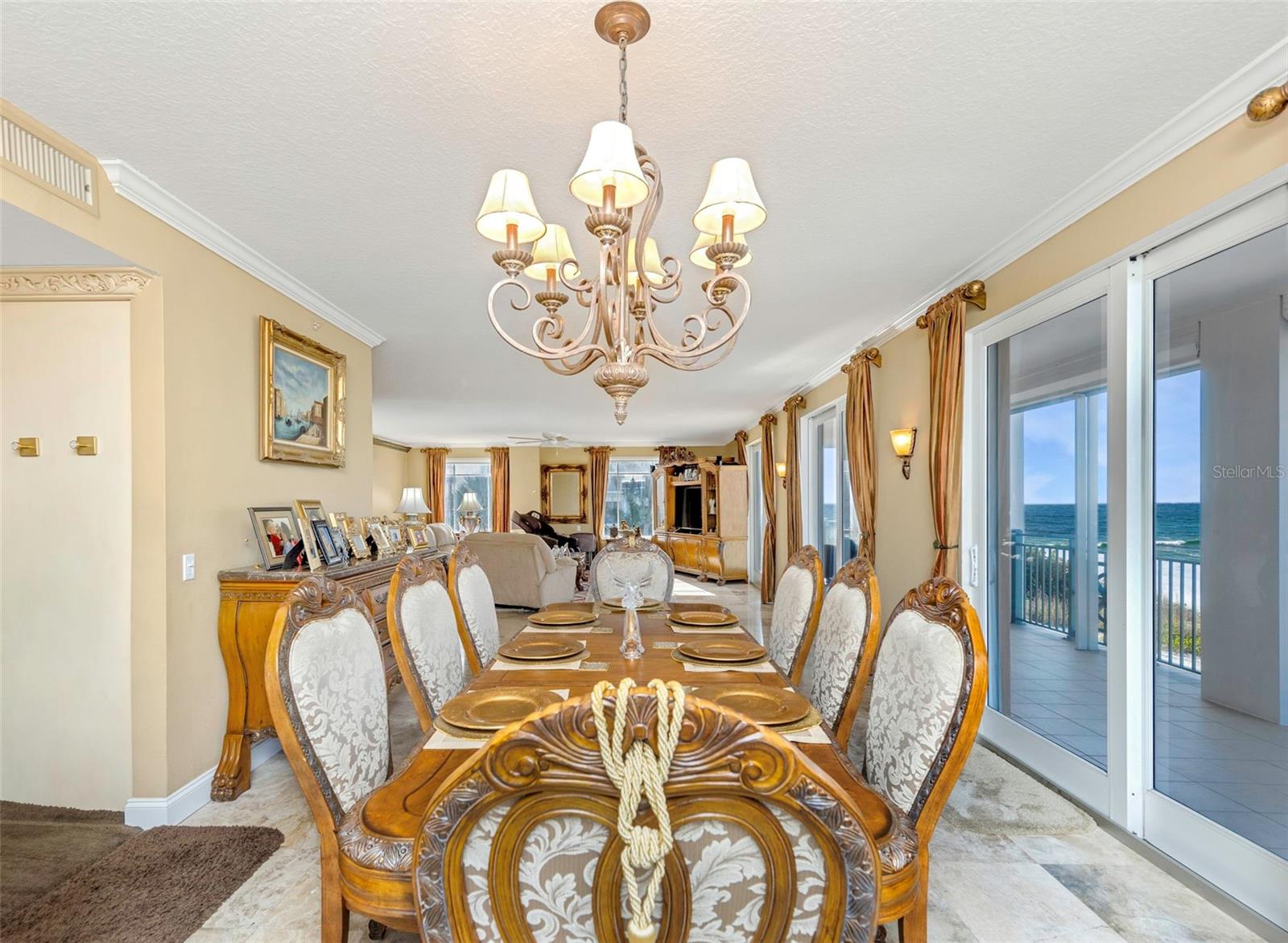 TB8468695 Property Photo