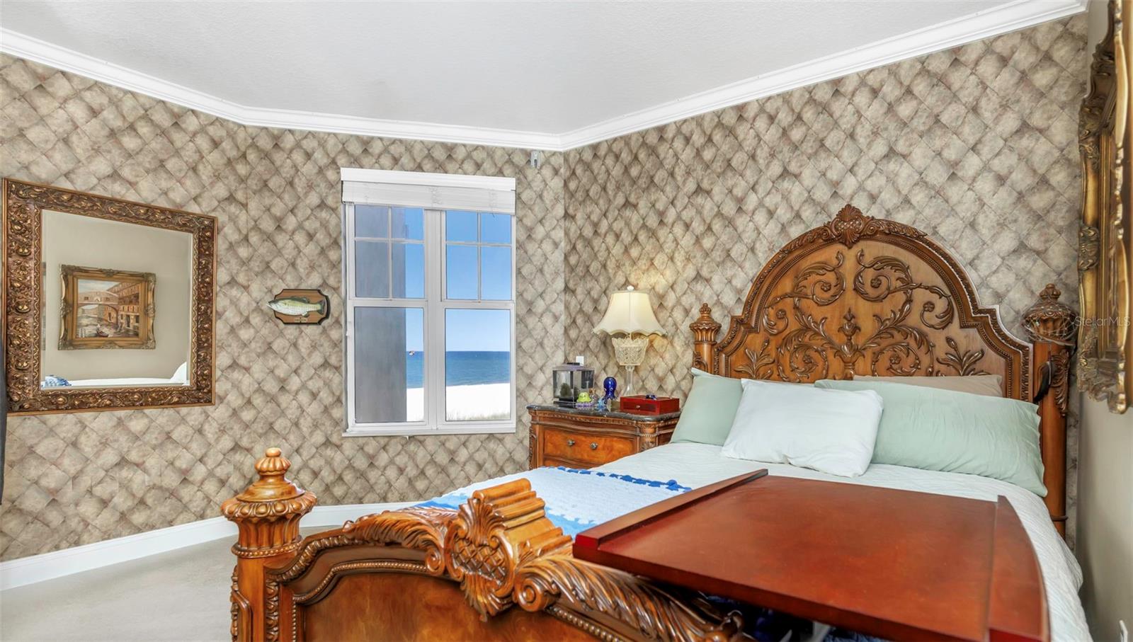 TB8468695 Property Photo