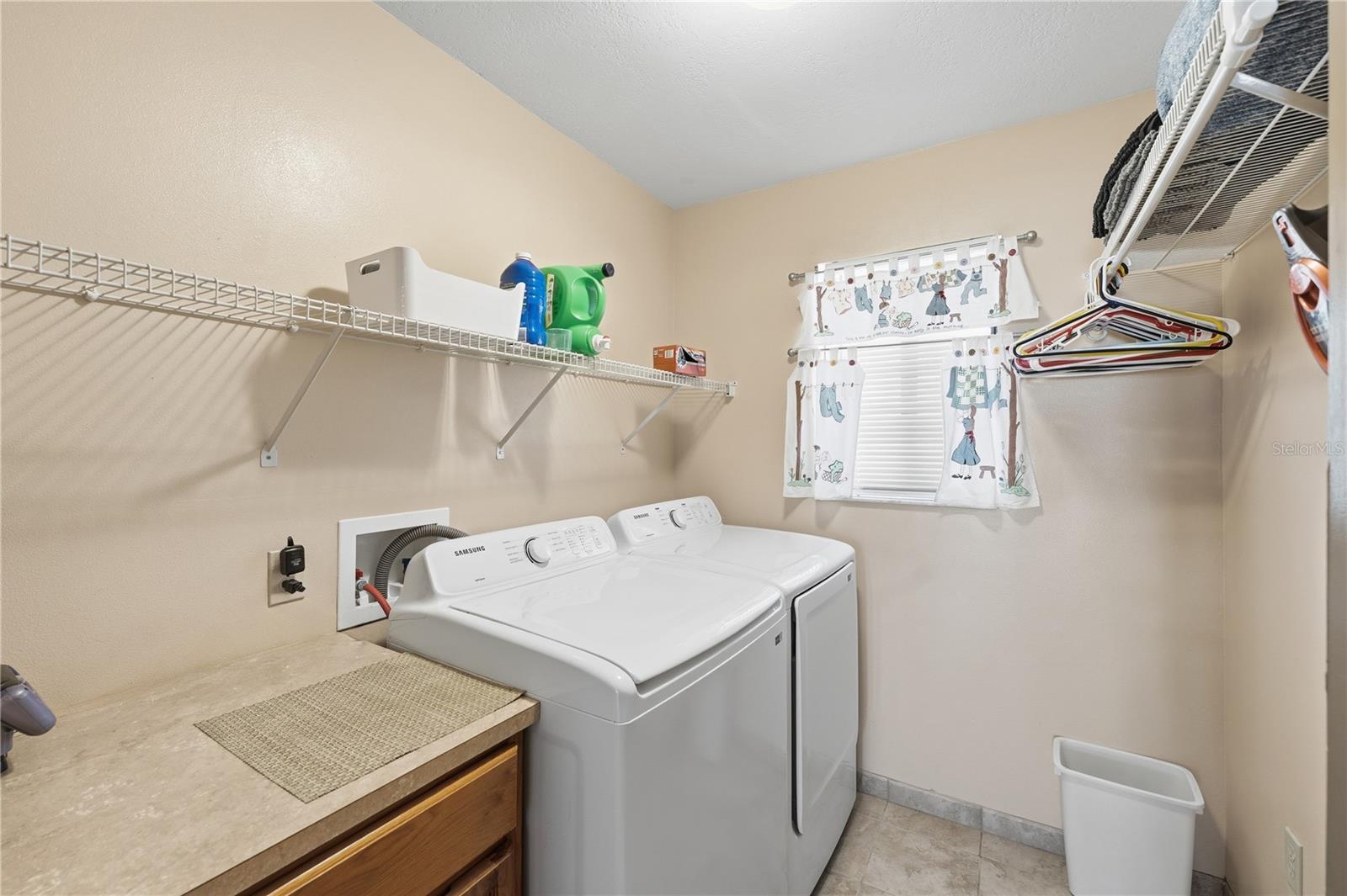 533 EDGEWATER DR, POLK CITY, FL, 33868