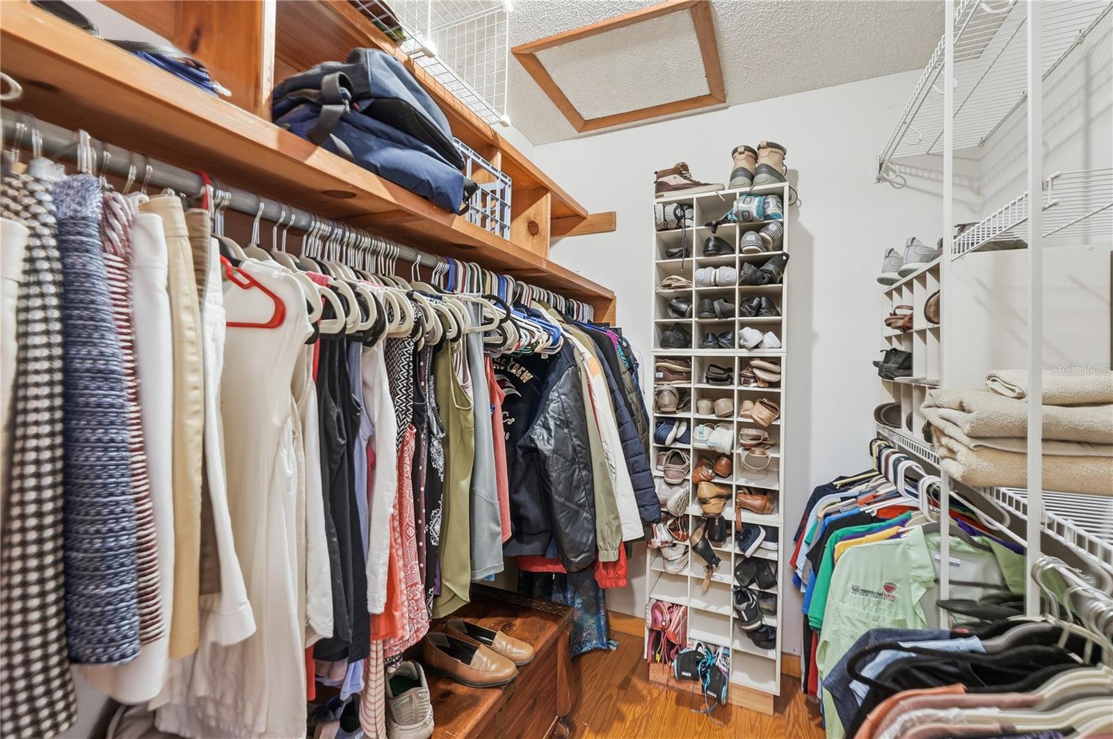 533 EDGEWATER DR, POLK CITY, FL, 33868