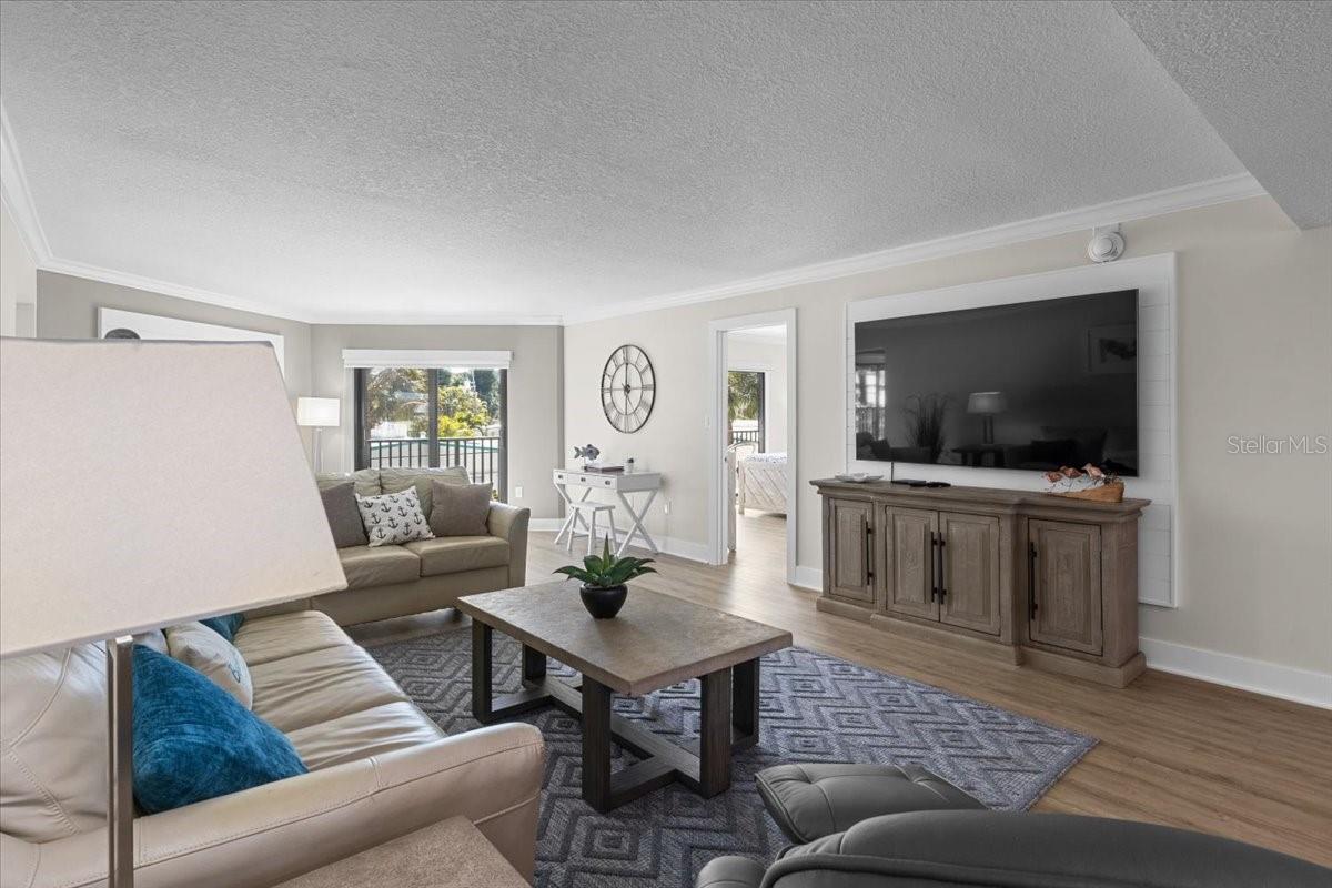 6326 MIDNIGHT PASS RD #101, SARASOTA, FL, 34242