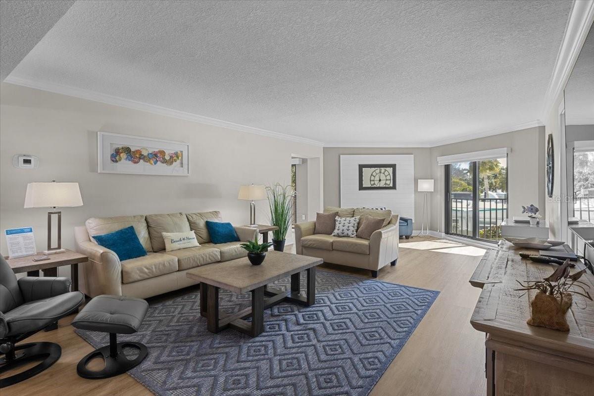 6326 MIDNIGHT PASS RD #101, SARASOTA, FL, 34242