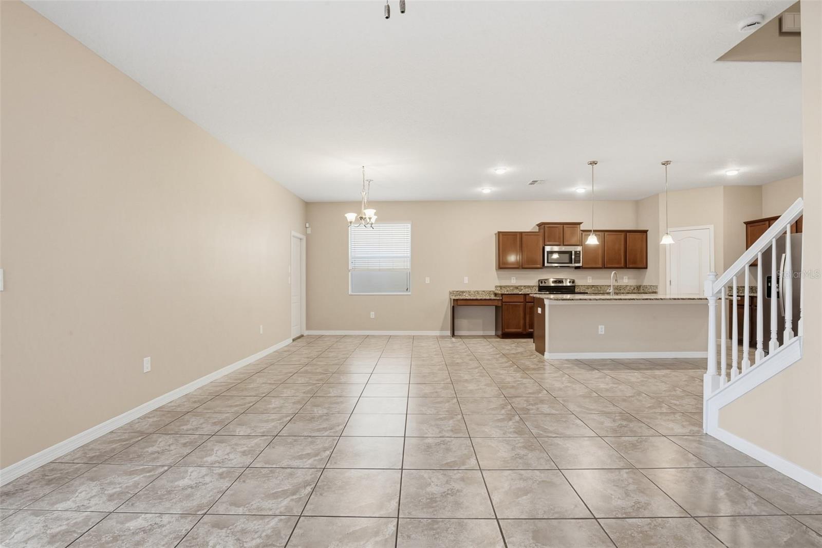 12024 STREAMBED DR, RIVERVIEW, FL, 33579