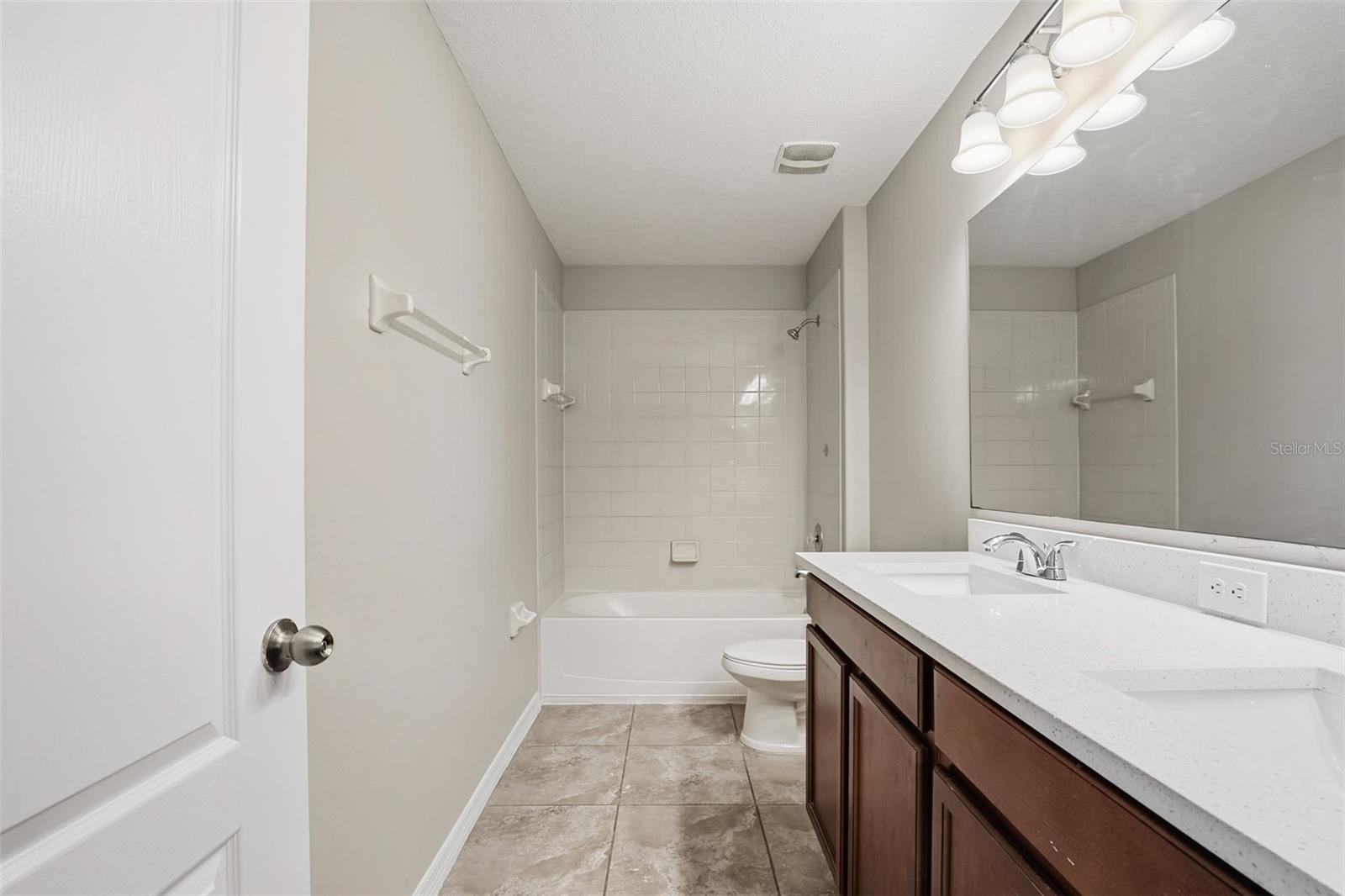 12024 STREAMBED DR, RIVERVIEW, FL, 33579