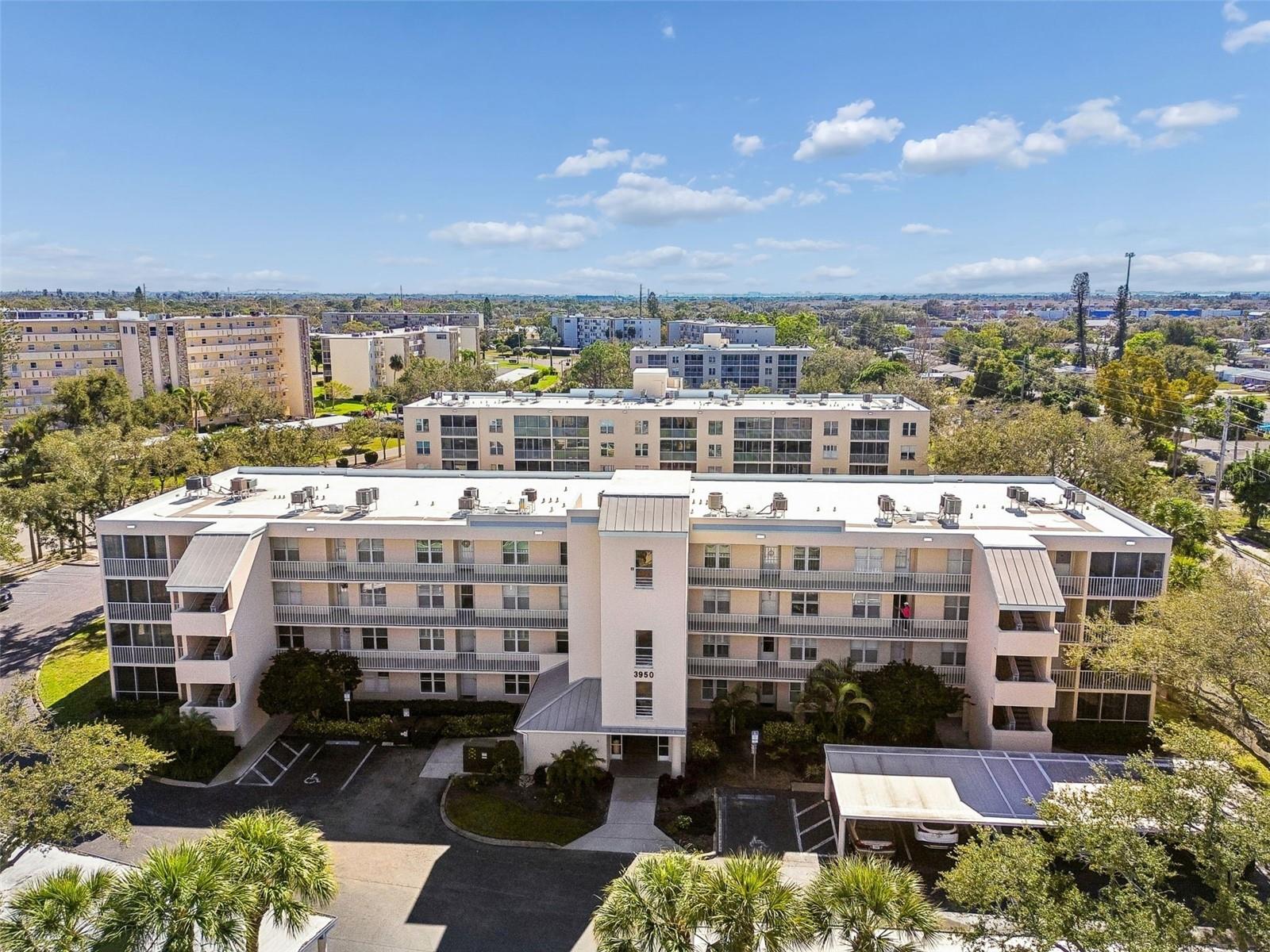 3950 IRONWOOD CIR #103, BRADENTON, FL, 34209