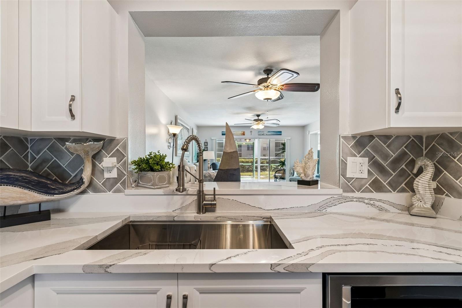 3950 IRONWOOD CIR #103, BRADENTON, FL, 34209