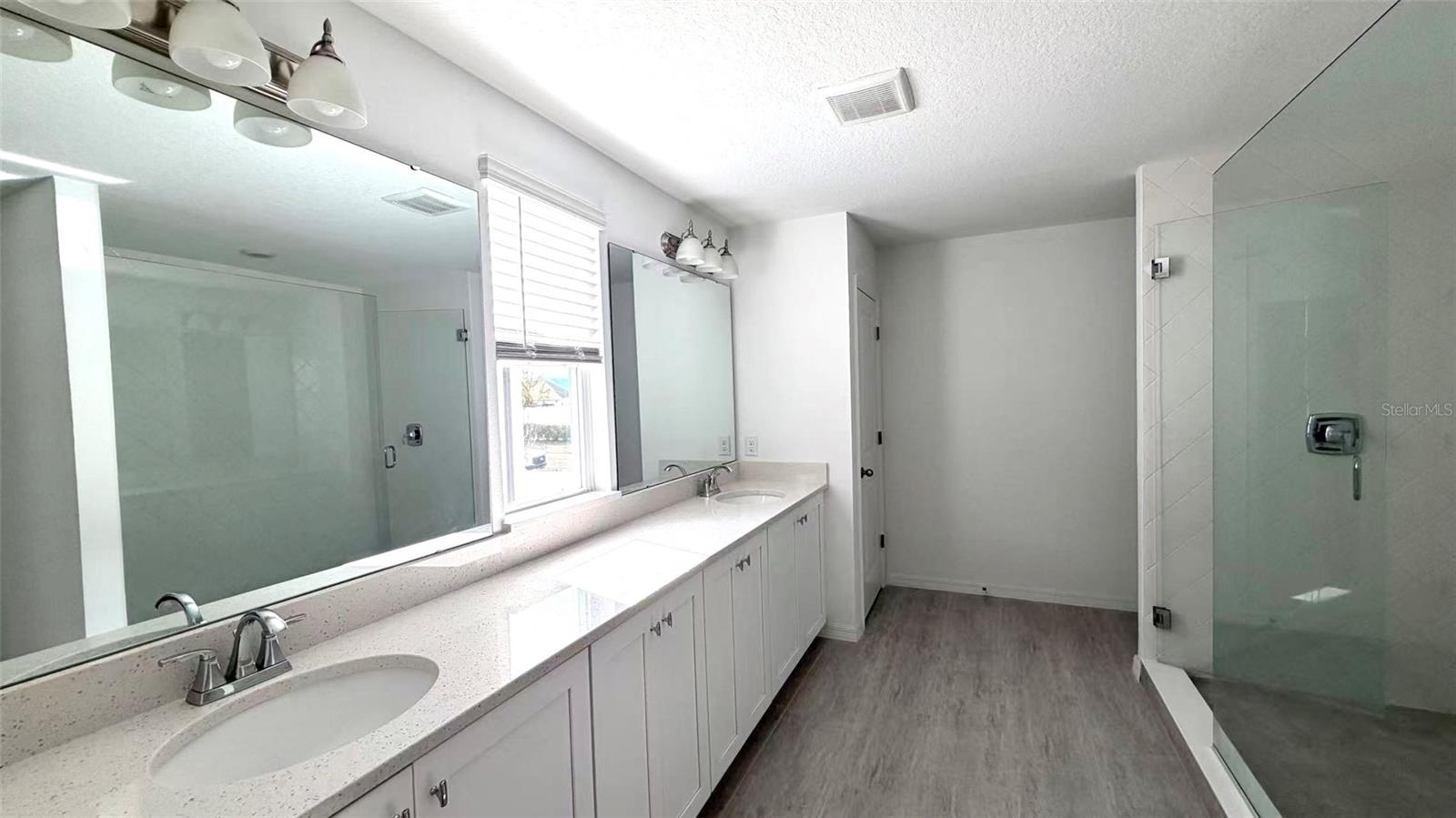 2086 DERWENT DR, DAVENPORT, FL, 33896