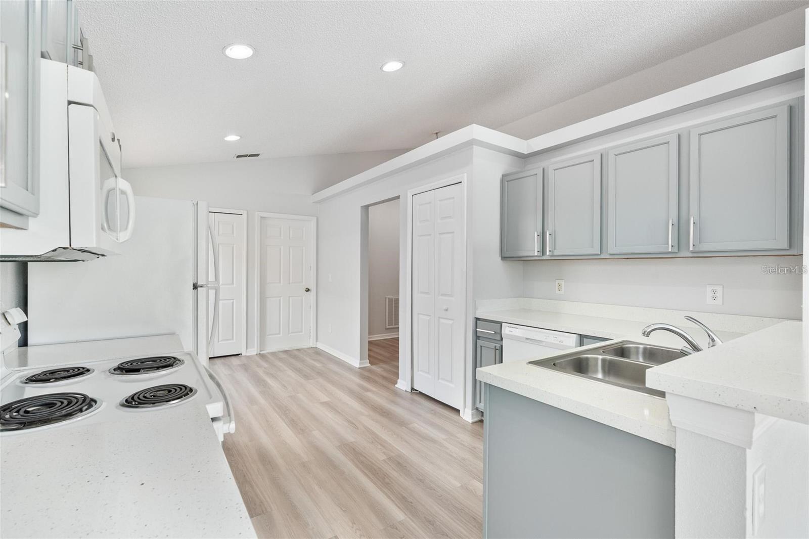 313 CHESHIRE WAY, DAVENPORT, FL, 33897