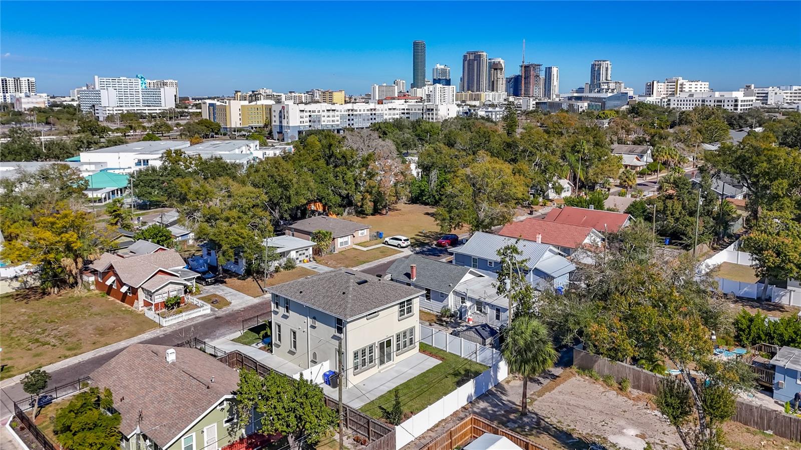 1066 8TH AVE S, ST PETERSBURG, FL, 33705