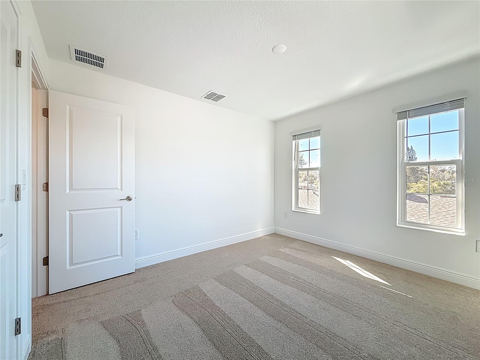 1066 8TH AVE S, ST PETERSBURG, FL, 33705