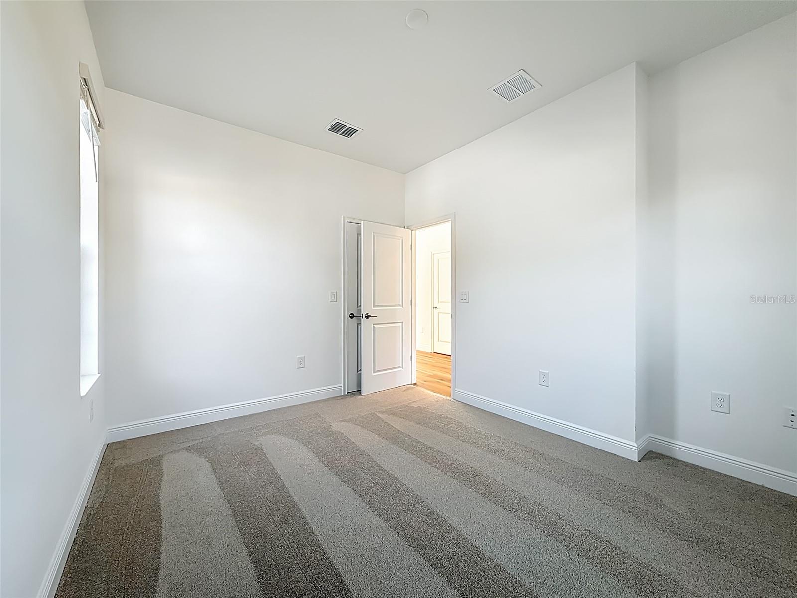 1066 8TH AVE S, ST PETERSBURG, FL, 33705