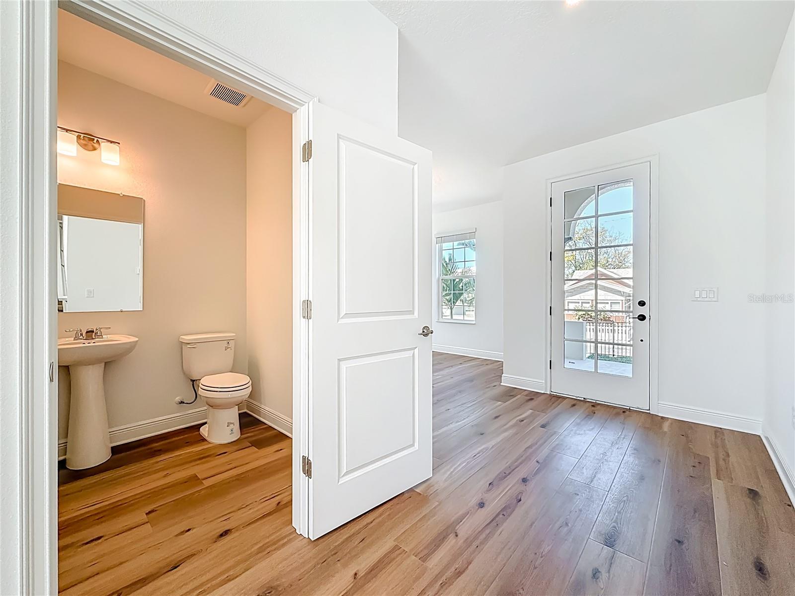 1066 8TH AVE S, ST PETERSBURG, FL, 33705