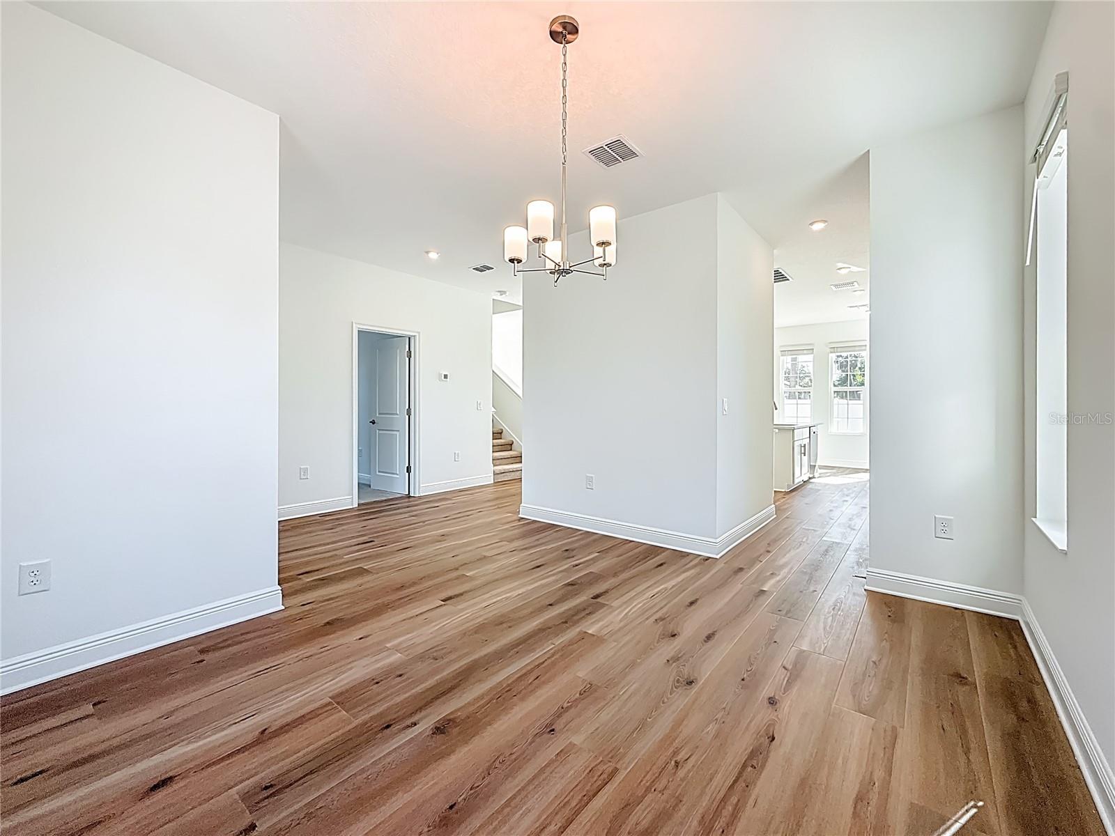 1066 8TH AVE S, ST PETERSBURG, FL, 33705