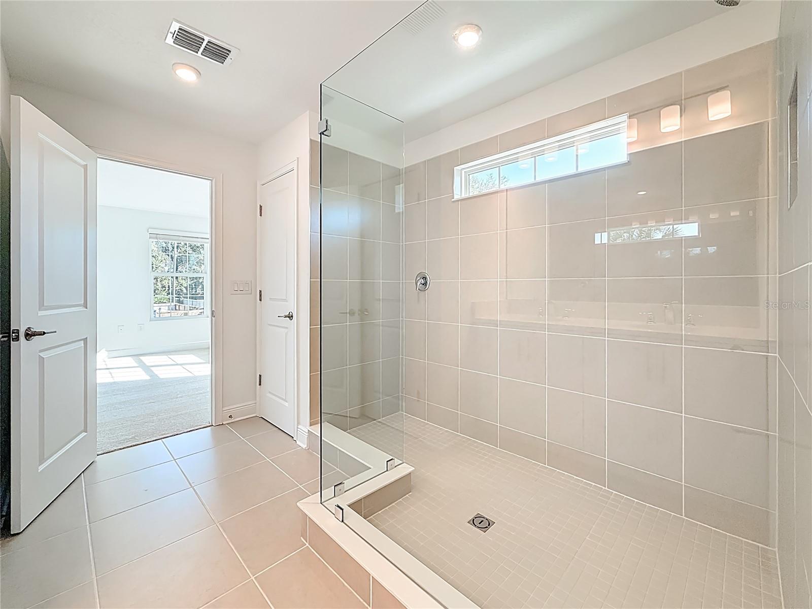 1066 8TH AVE S, ST PETERSBURG, FL, 33705