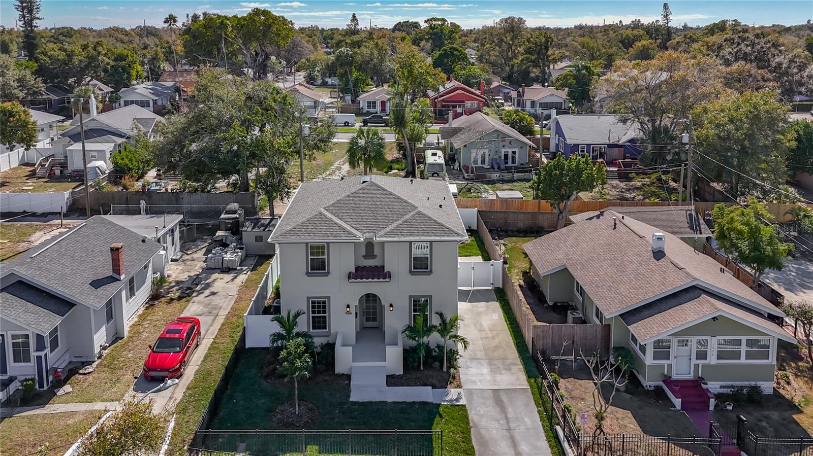 1066 8TH AVE S, ST PETERSBURG, FL, 33705