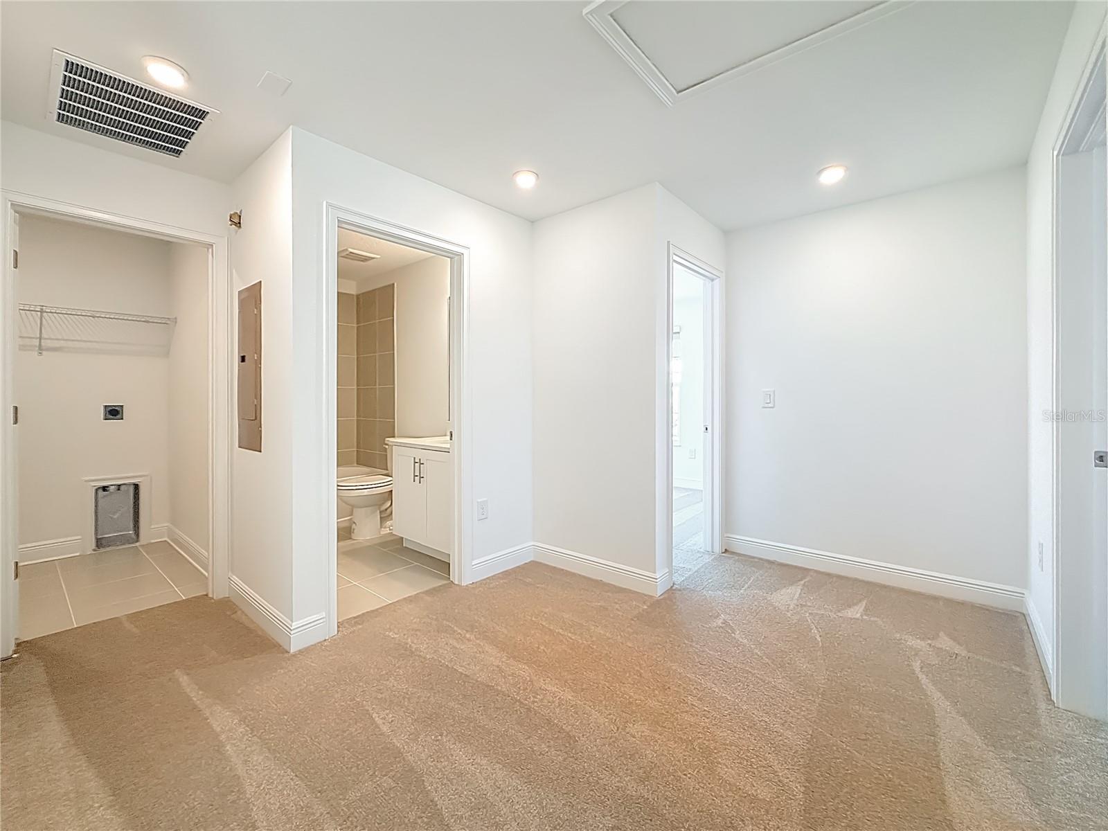 1066 8TH AVE S, ST PETERSBURG, FL, 33705