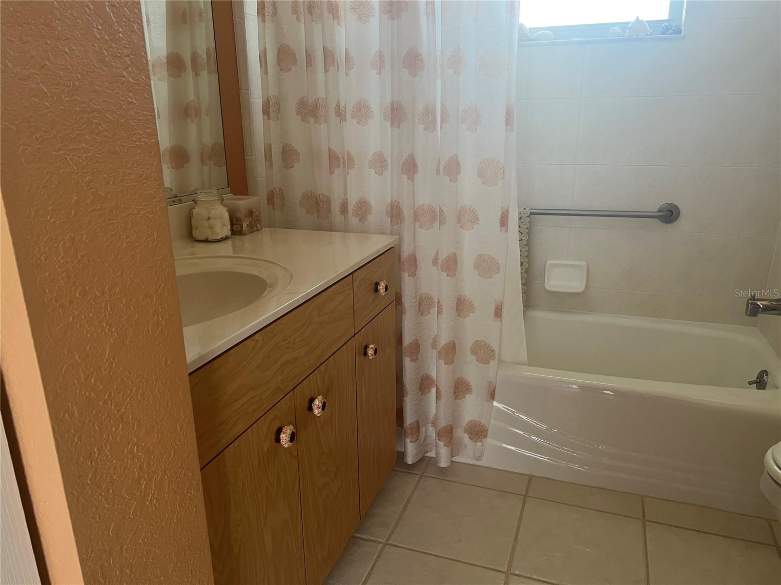 24 BROADMOOR LN, ROTONDA WEST, FL, 33947