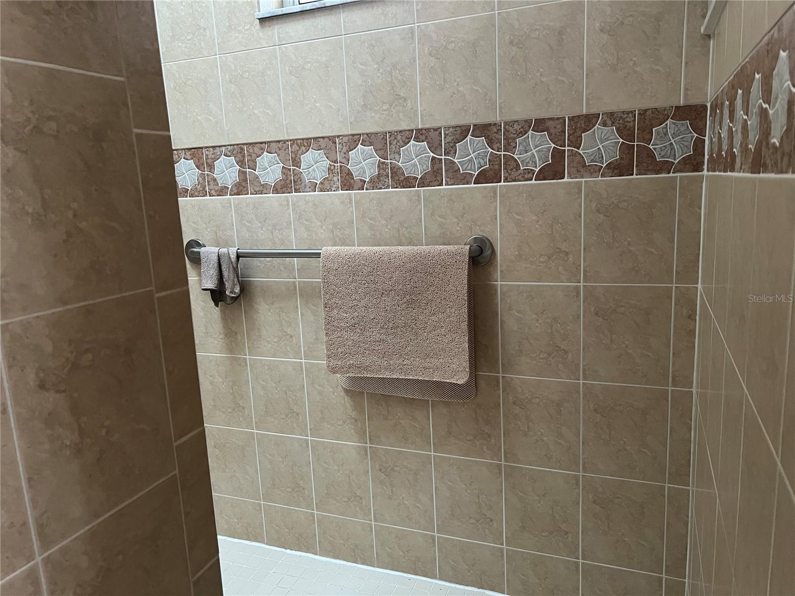 24 BROADMOOR LN, ROTONDA WEST, FL, 33947