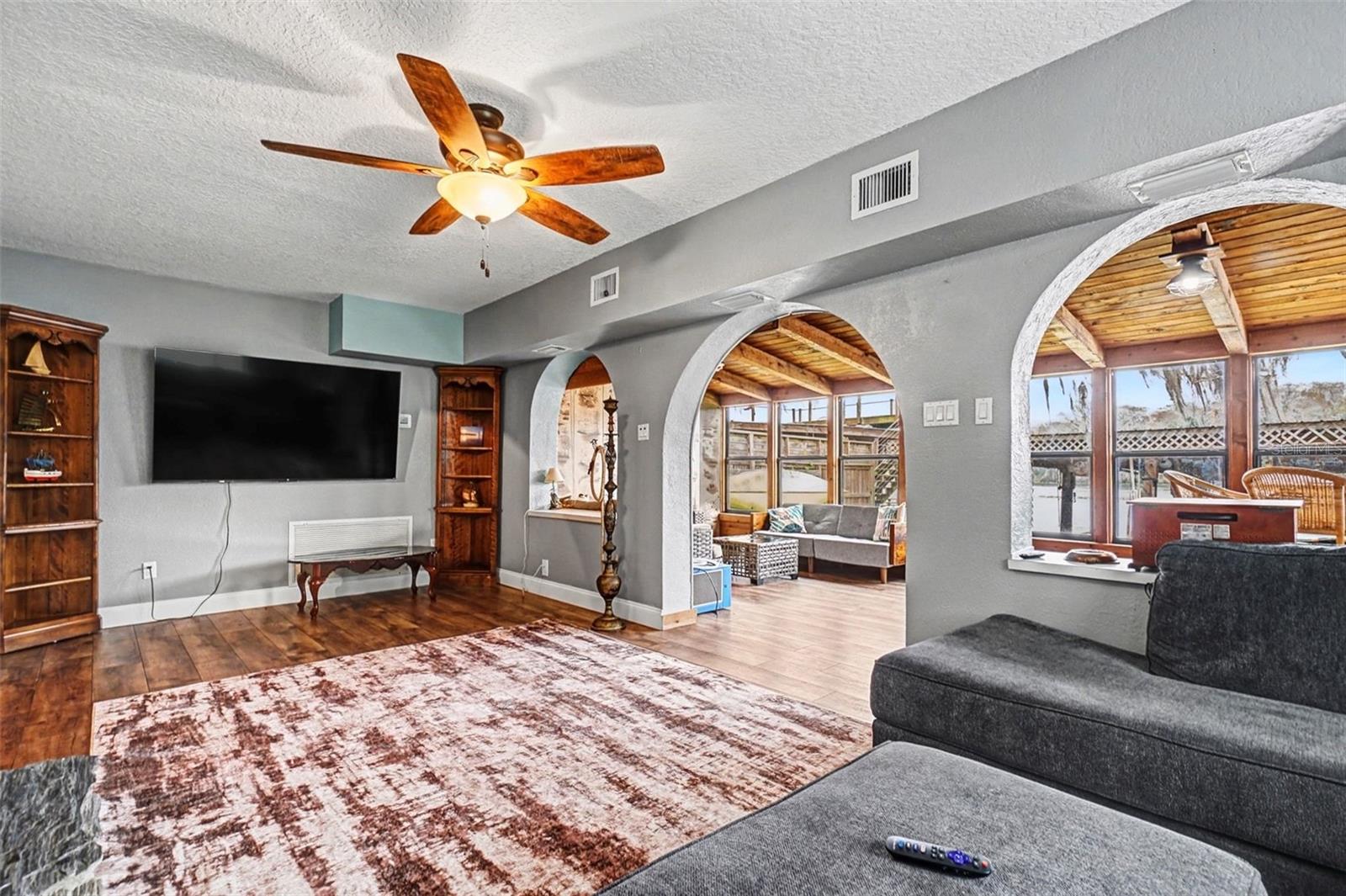 55316 CLAIRE ST, ASTOR, FL, 32102