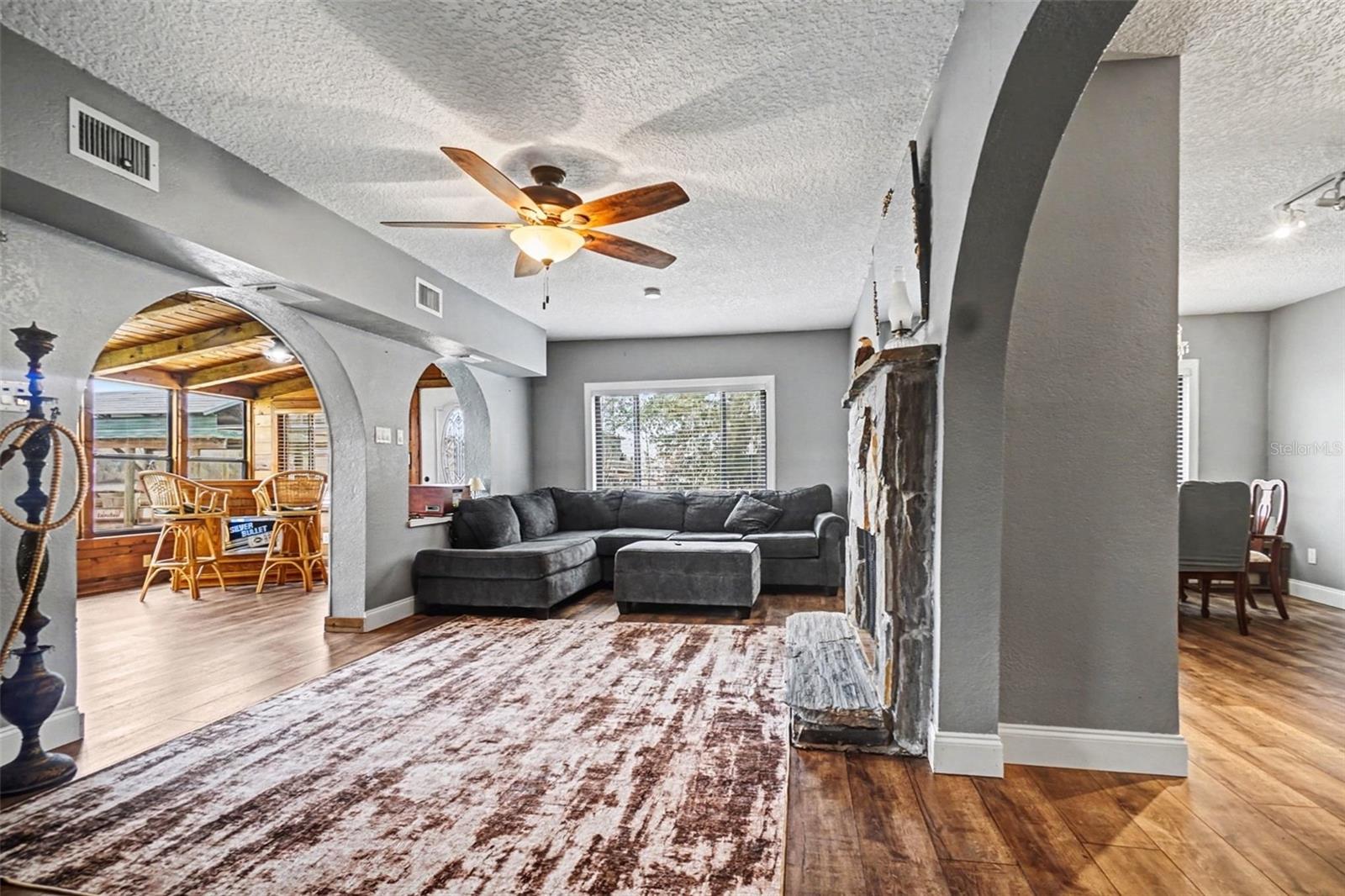 55316 CLAIRE ST, ASTOR, FL, 32102