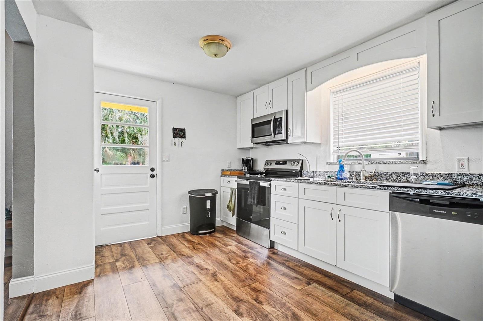 55316 CLAIRE ST, ASTOR, FL, 32102