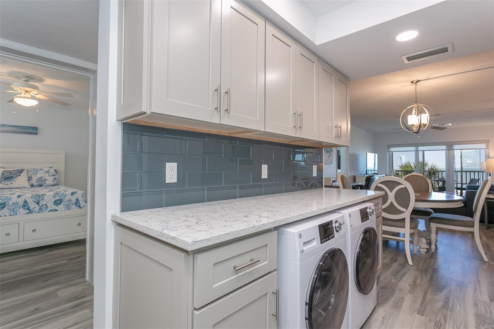 633 ALHAMBRA RD #305, VENICE, FL, 34285